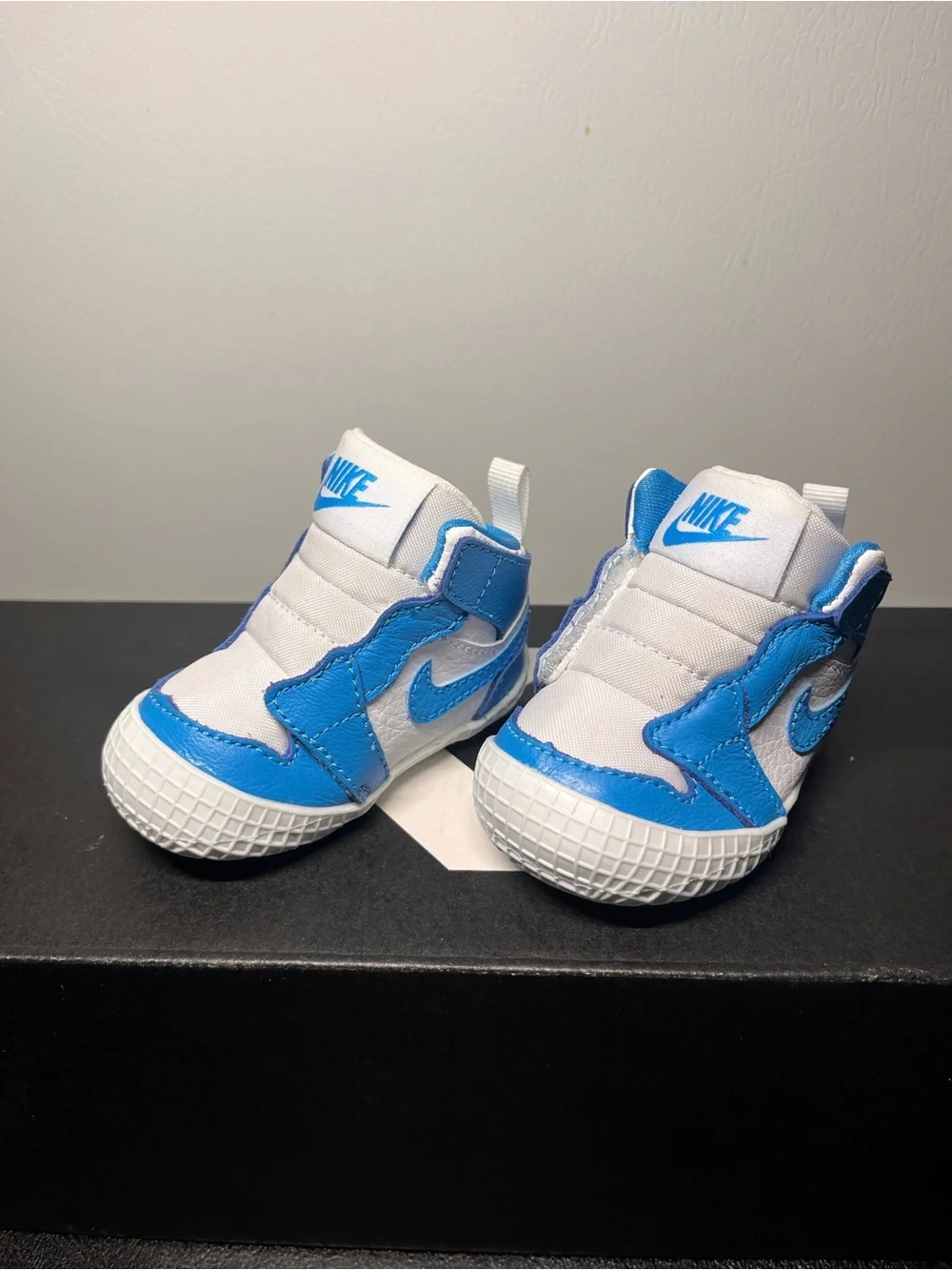 Jordan baby White and Blue High-Top Sneakers